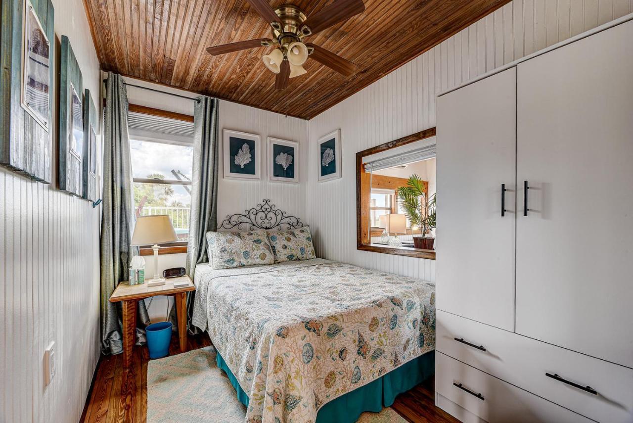 Atlantic Shores Getaway Steps From Jax Beach Private House Pet Friendly Near To The Mayo Clinic - Unf - Tpc Sawgrass - Convention Center - Shopping Malls - Under 3 Hours From Disney Jacksonville Beach Exterior photo