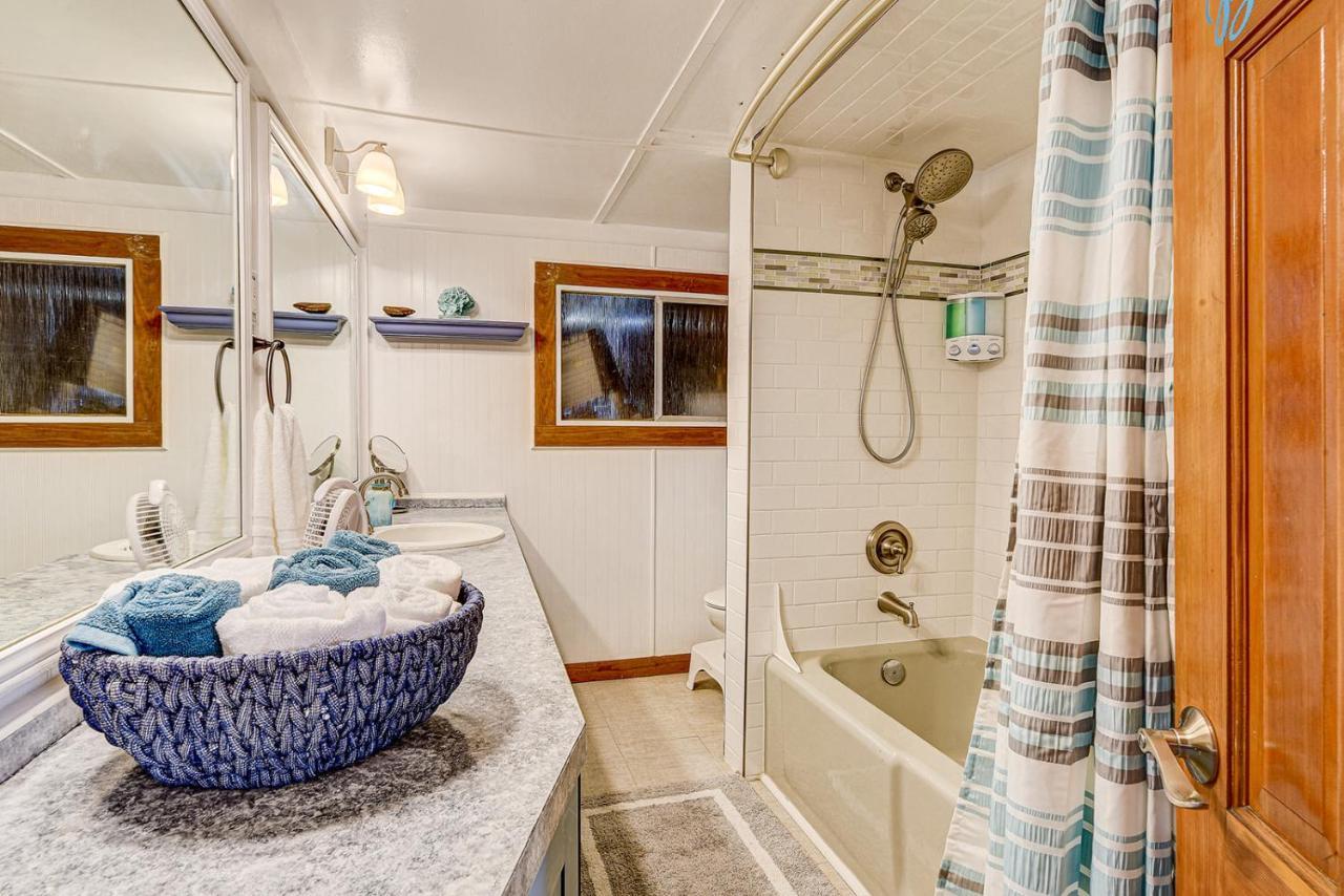 Atlantic Shores Getaway Steps From Jax Beach Private House Pet Friendly Near To The Mayo Clinic - Unf - Tpc Sawgrass - Convention Center - Shopping Malls - Under 3 Hours From Disney Jacksonville Beach Exterior photo