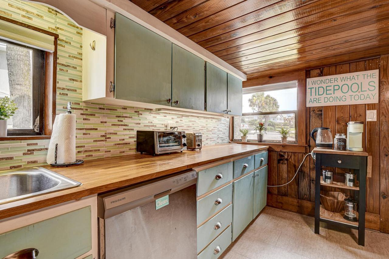 Atlantic Shores Getaway Steps From Jax Beach Private House Pet Friendly Near To The Mayo Clinic - Unf - Tpc Sawgrass - Convention Center - Shopping Malls - Under 3 Hours From Disney Jacksonville Beach Exterior photo